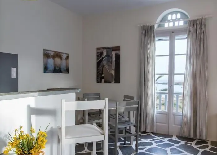 Byzantio Beach & Wellness Agios Sostis (Tinos)