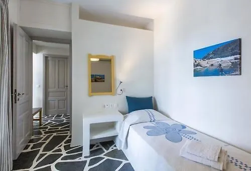 Byzantio Beach & Wellness Agios Sostis (Tinos)